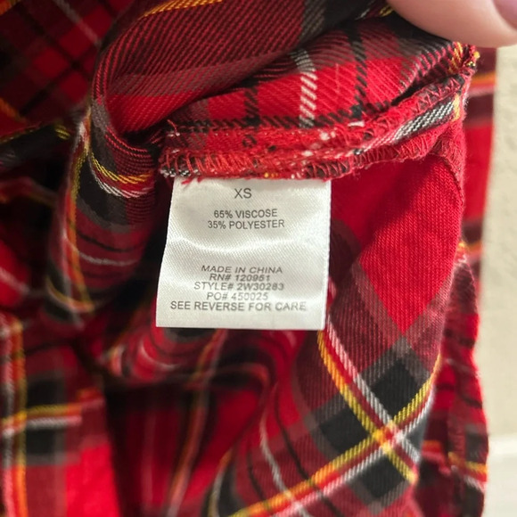 Hippie Rose Red Plaid Button Front Top XS - Picture 4 of 5